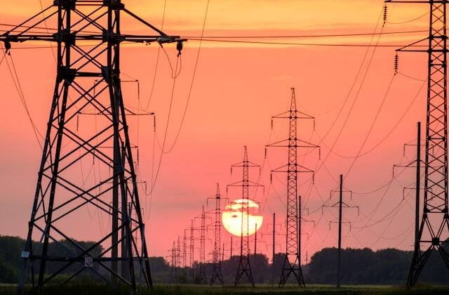NV Energy Is Cutting Las Vegas Bills by $5.01 a Month. Reno’s Net Savings: 85 Cents.