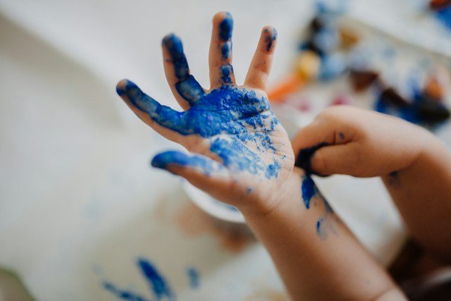 Nevada’s Worst District Has a 75% Child Care Desert Rate. Three States That Spend Just as Little Don’t Come Close.